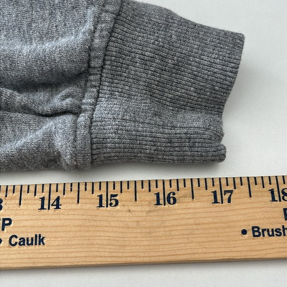 Forever 21 Grey Cropped Sweatshirt with Elastic Waist Women's Size M - Picture 5 of 6